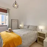 Magnolia By Interhome Olhão